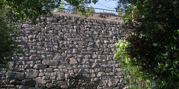Trail Rock Walls